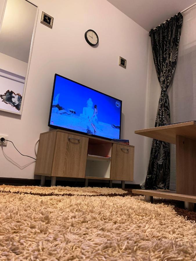 At Home Яссы Экстерьер фото